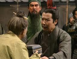 从三让徐州开始辅佐刘备